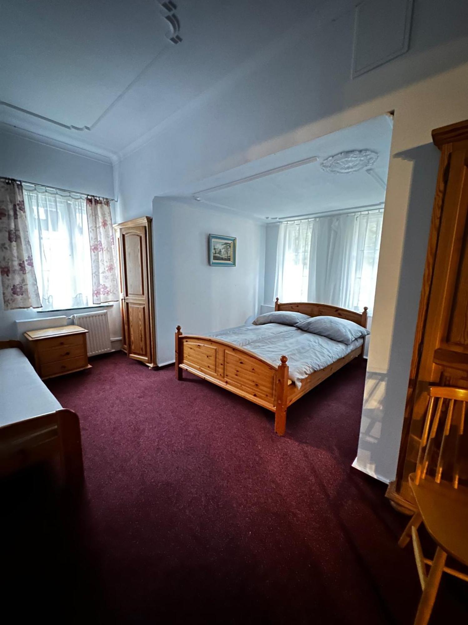 Krasnoludki Hotel Sosnowka (Jelenia Gora)